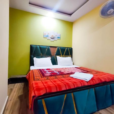 Roomshala 122 Hotel Park View - Near Adarsh Nagar 뉴델리 외부 사진